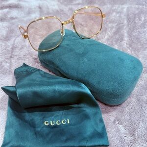 Gucci Women's Glasses with Gold Frames